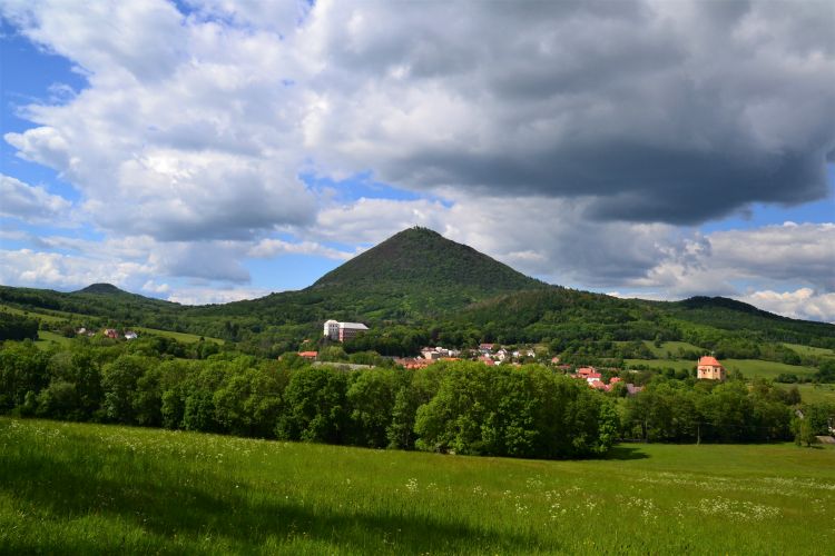 Chráněná krajinná oblast České středohoří