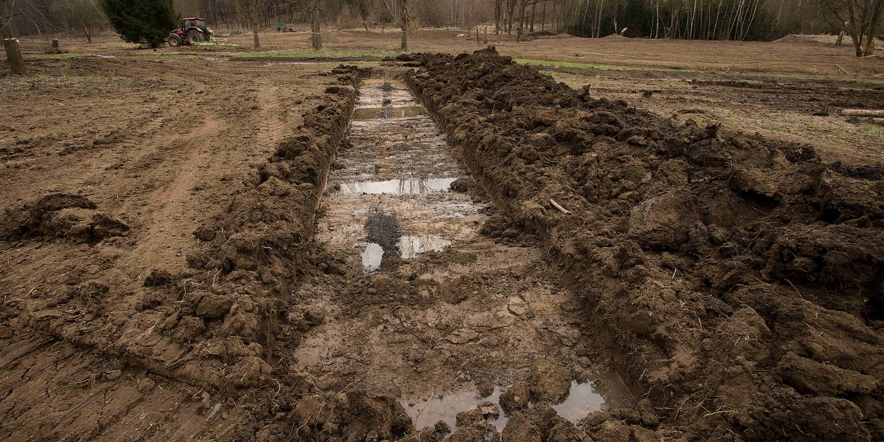 Odstraňování meliorací v EVL Kochánovické rybníky a tůně. Foto: Zuzana Růžičková